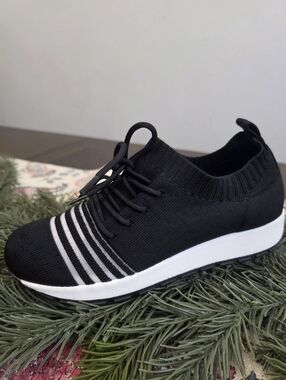 bernie mev. Black Knit Slip-On Sneakers with White Stripe Accents
